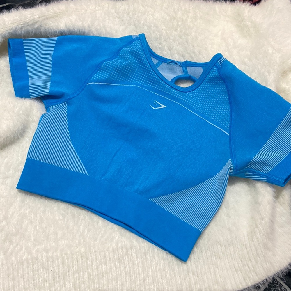 Gymshark crop top